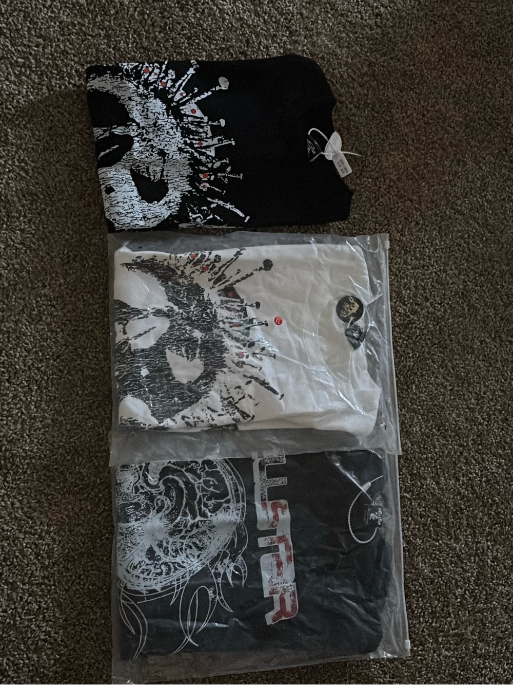 3 in one hell star T shirts XL XL and Small in men’s